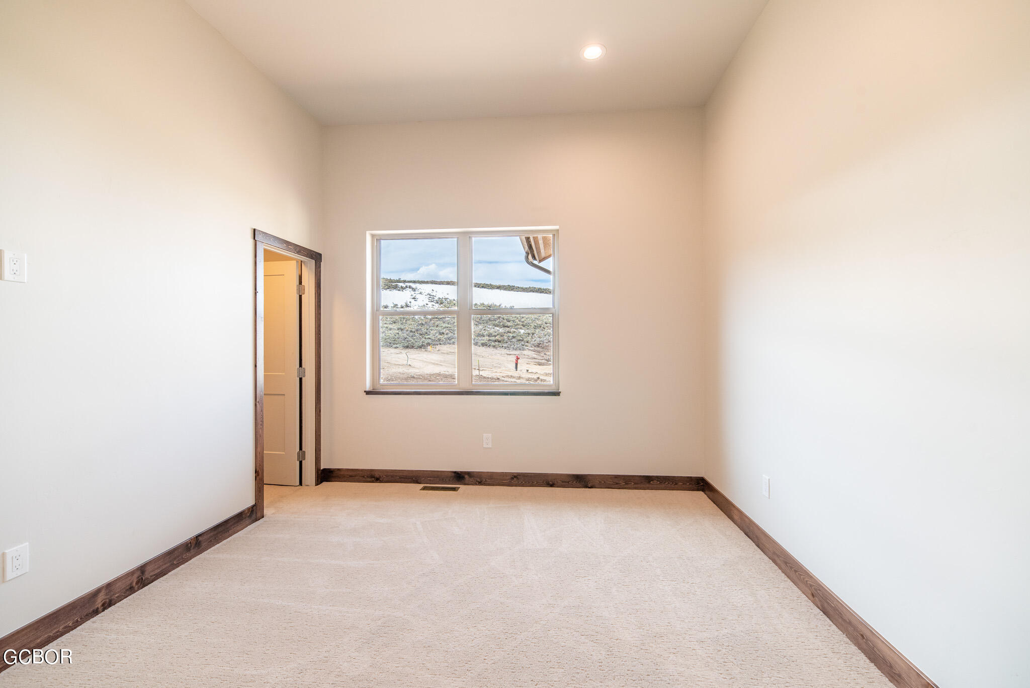 704 East Ridgeway Avenue Hot Sulphur Springs CO 80451