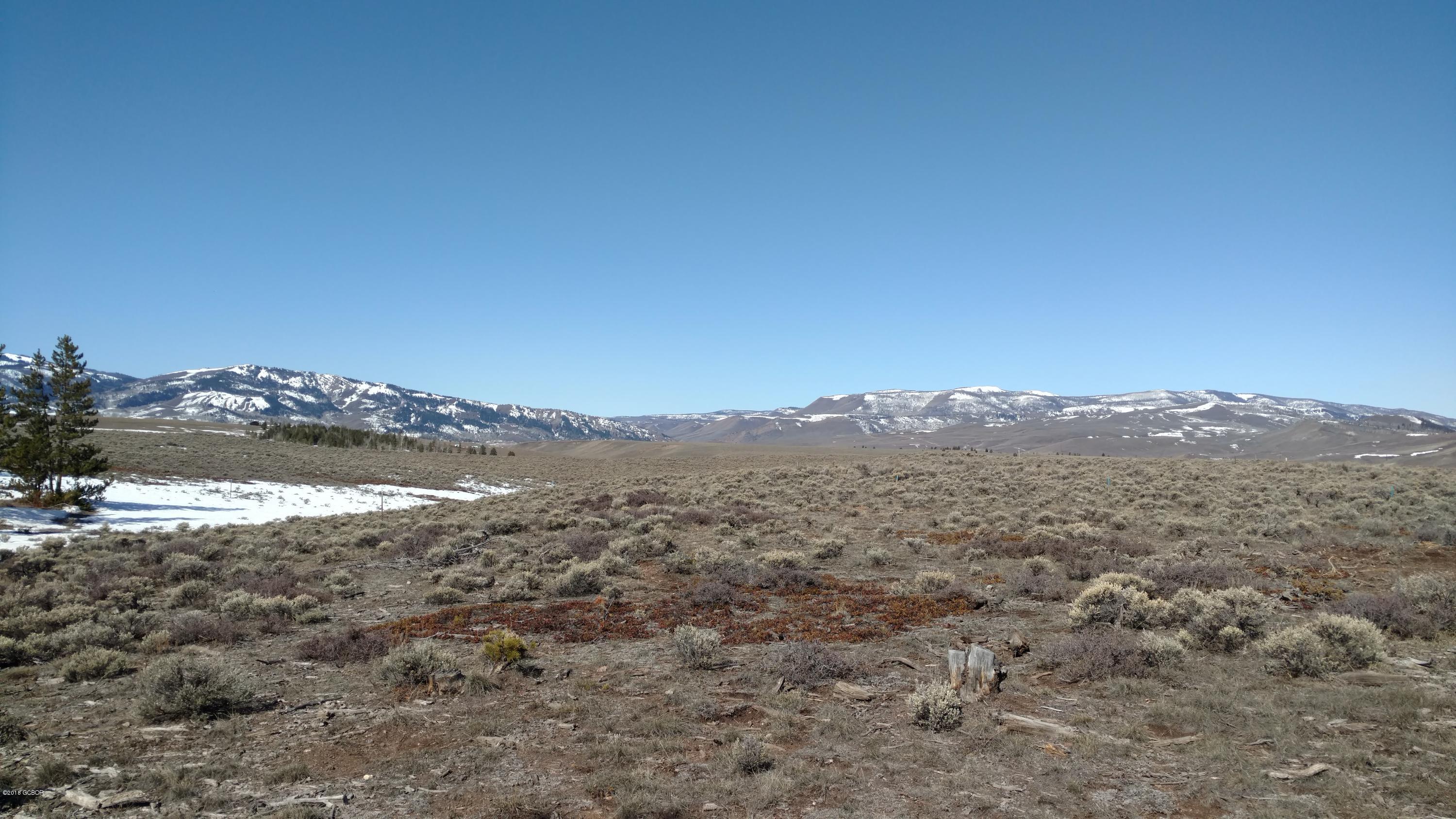 1086 GCR 6236n Granby CO 80446
