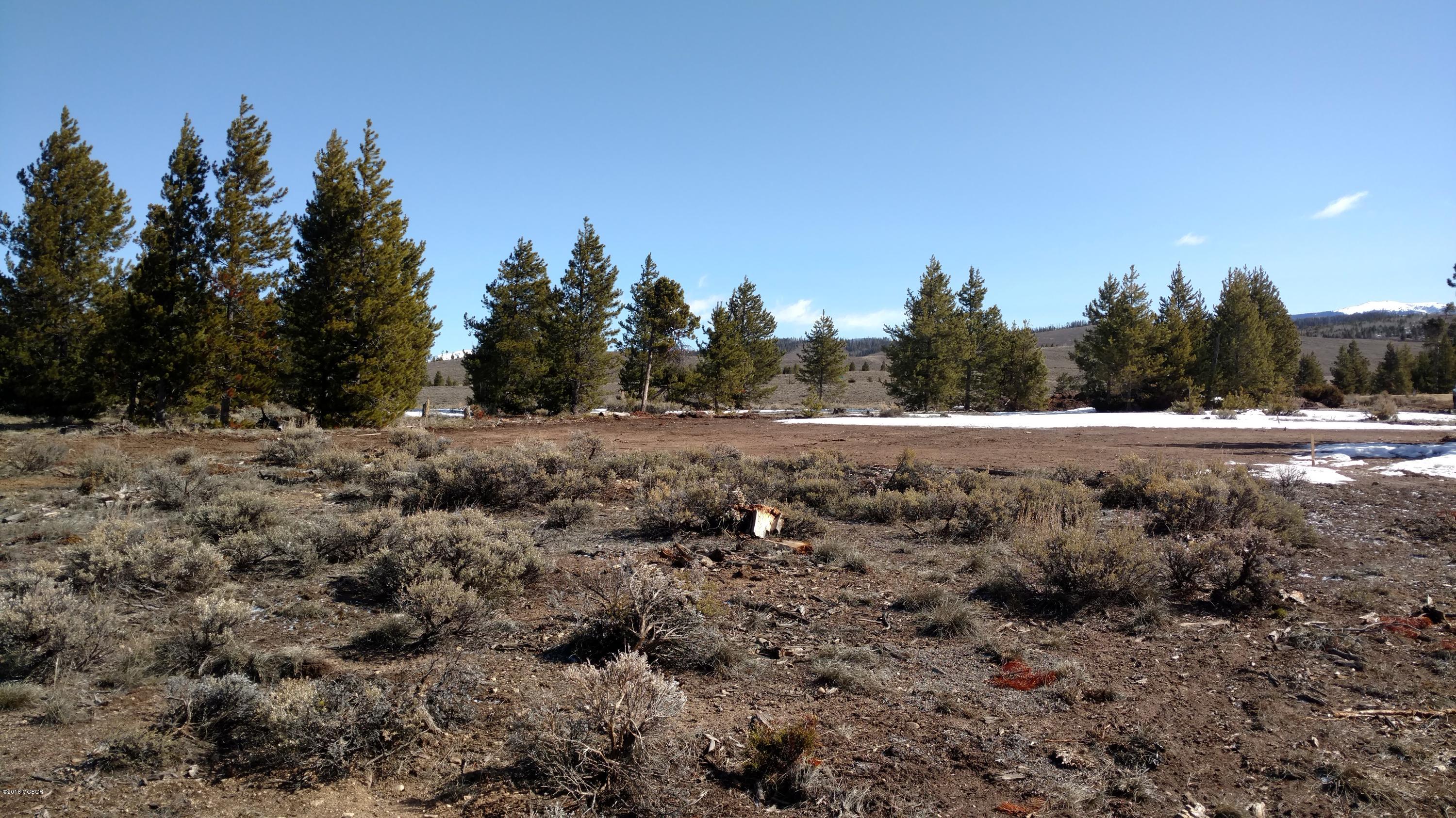 1086 GCR 6236n Granby CO 80446