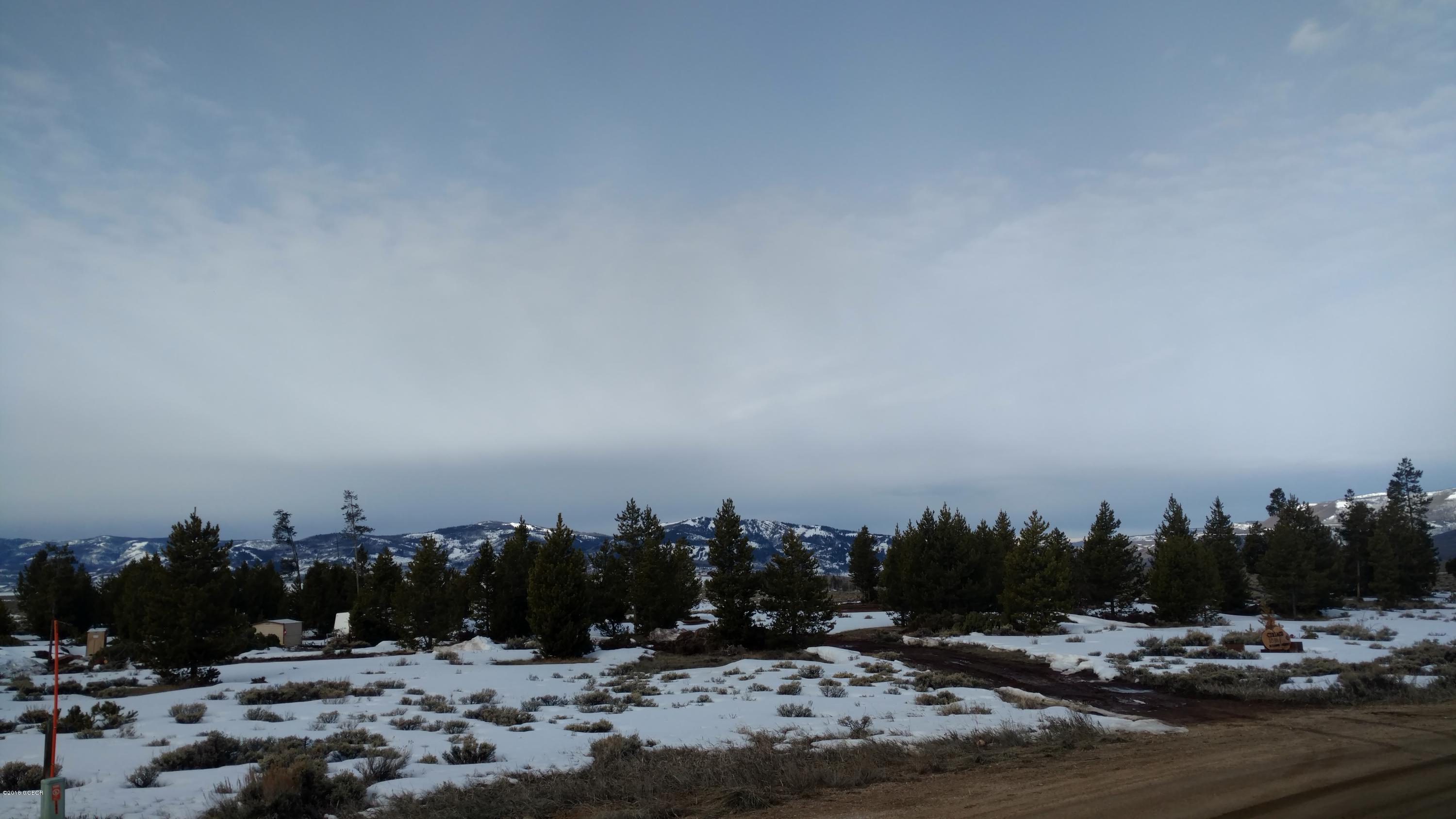 1086 GCR 6236n Granby CO 80446