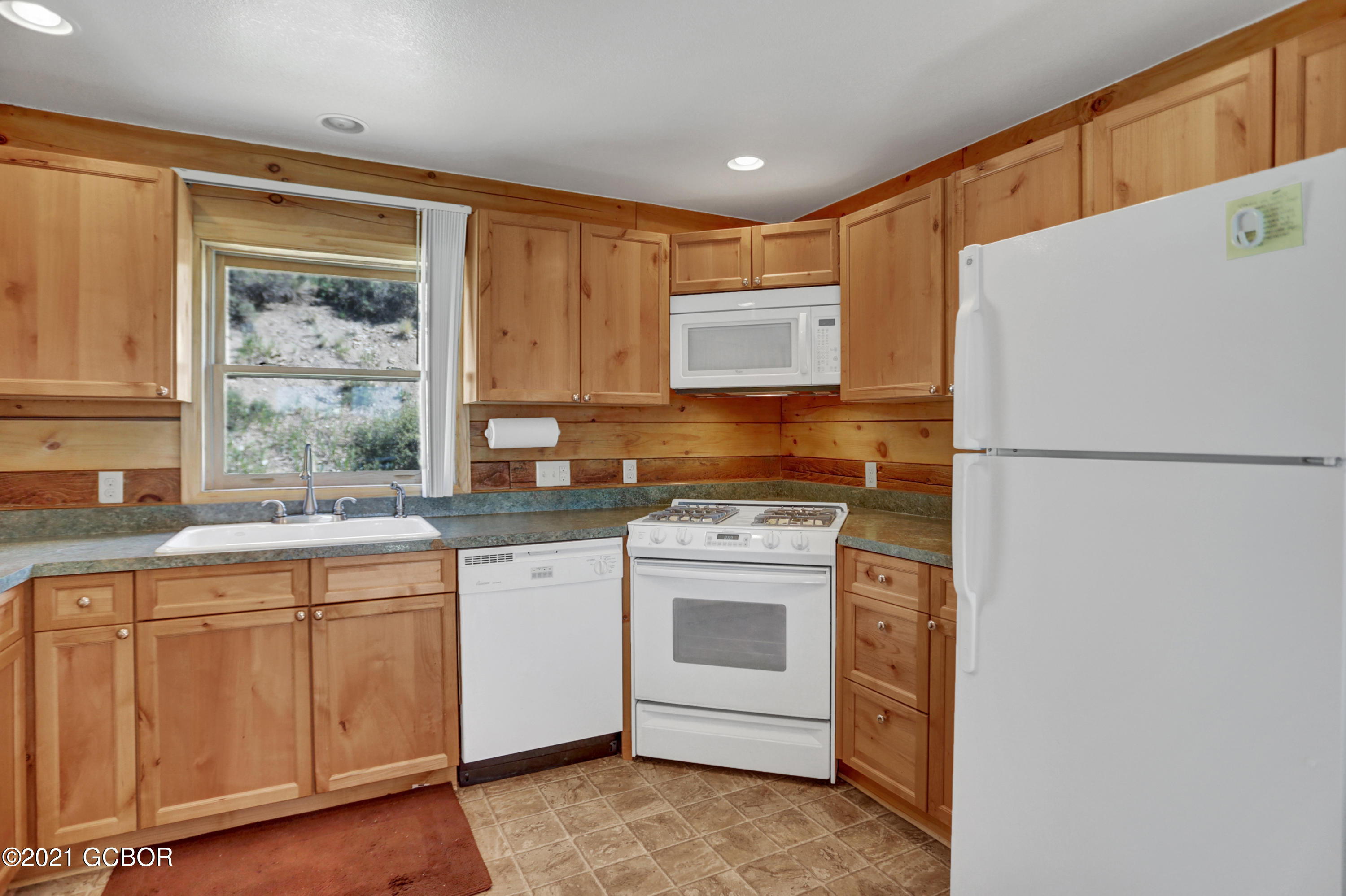 1528 County Road 2416 Kremmling CO 80459