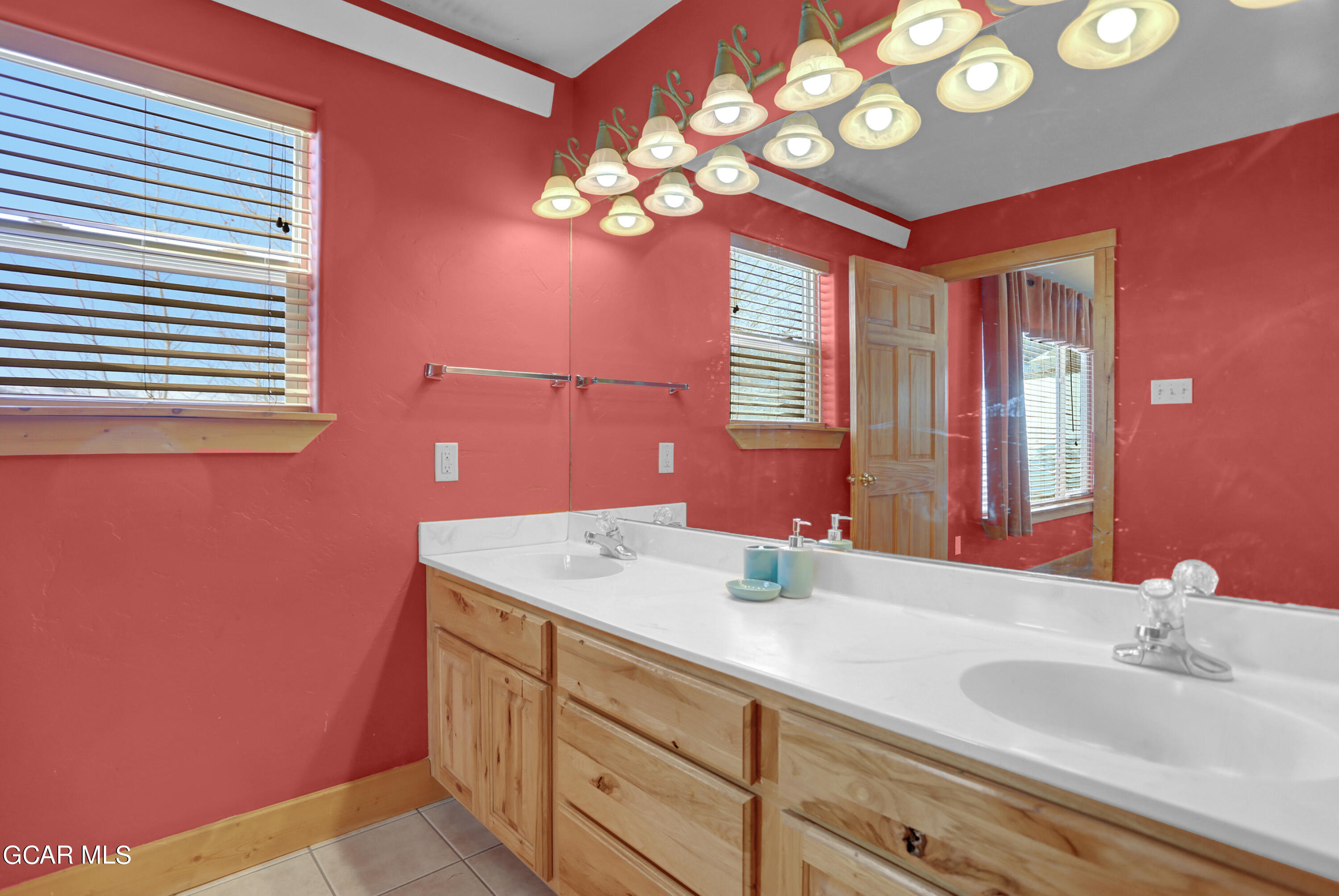 508 East Moffat Avenue Hot Sulphur Springs CO 80451