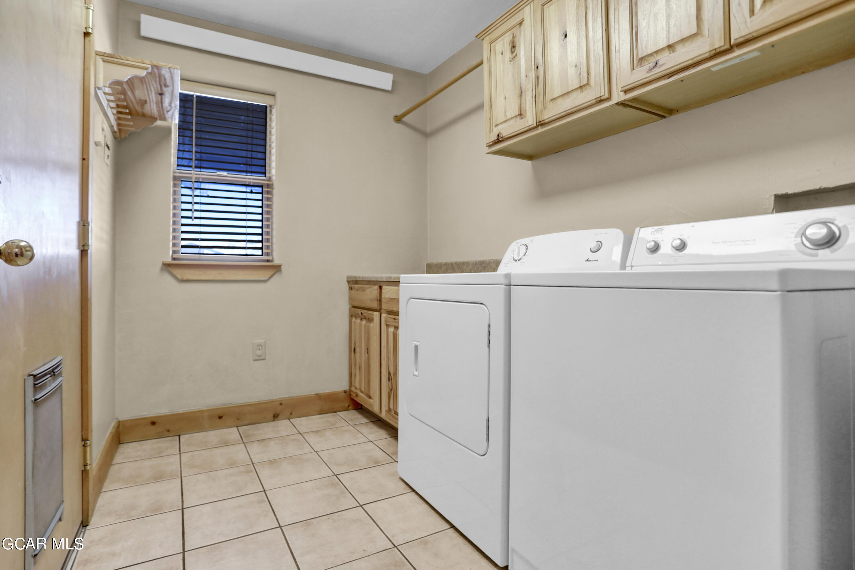 508 East Moffat Avenue Hot Sulphur Springs CO 80451